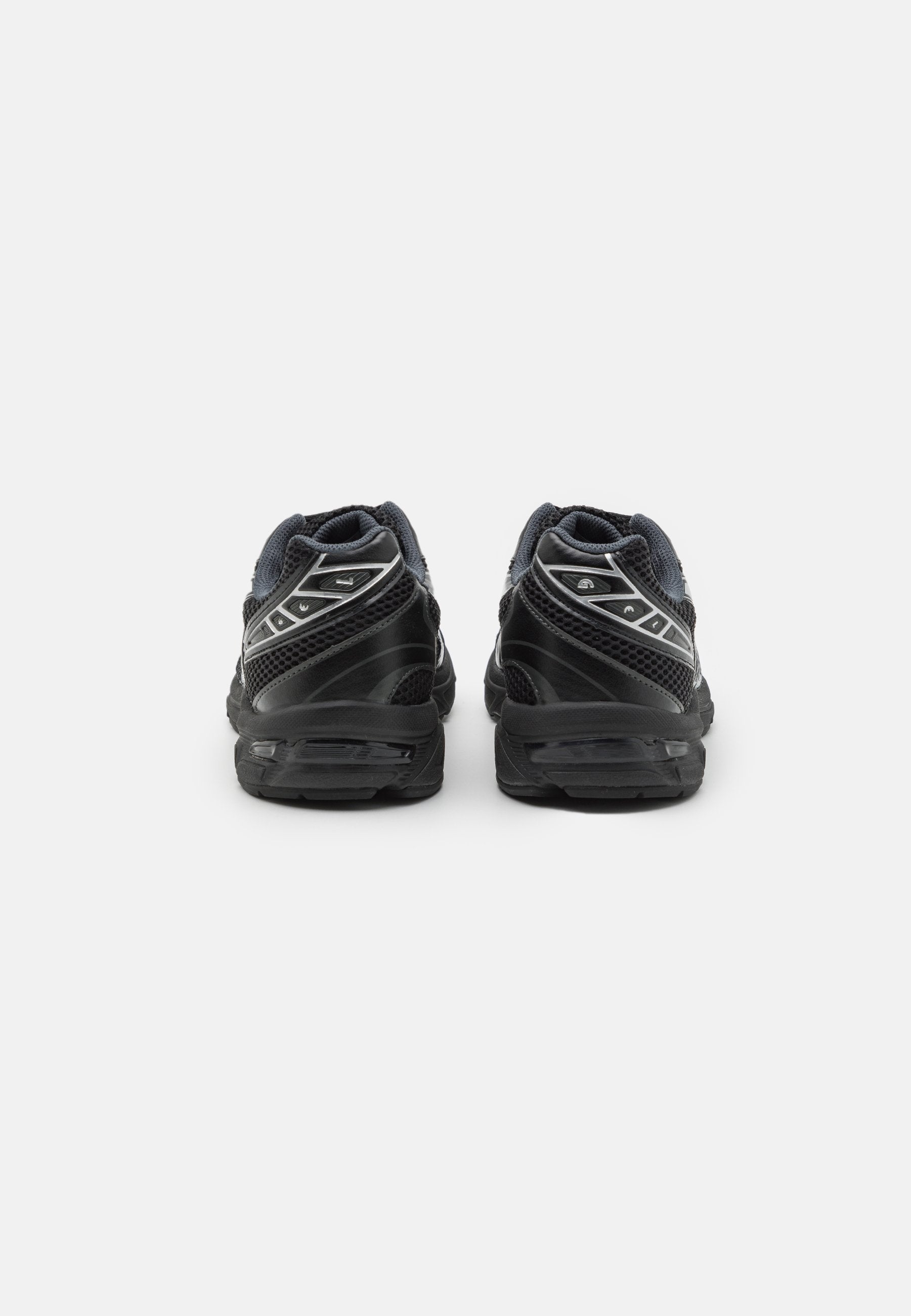 ASICS Gel-1130 Black Pure Silver