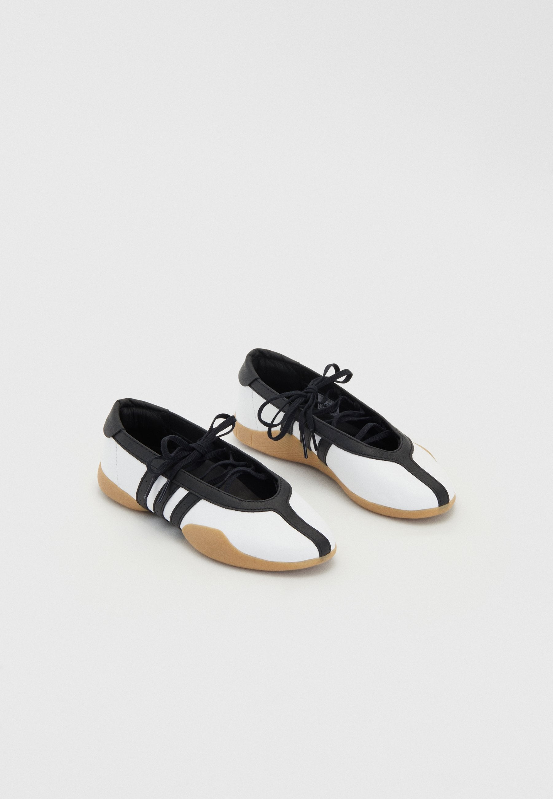 Adidas Taekwondo Mei Ballet White Black (Women's)