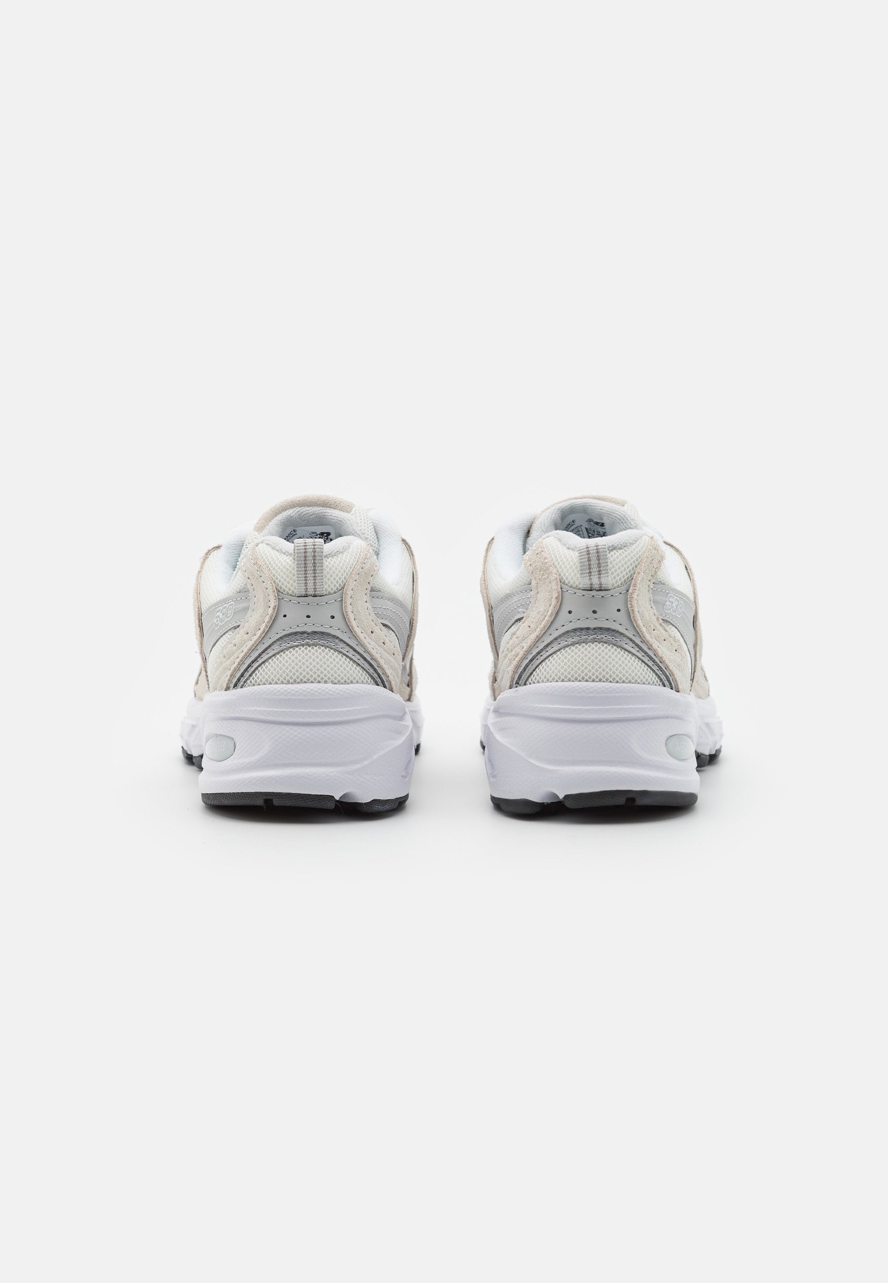 New Balance 530 Beige