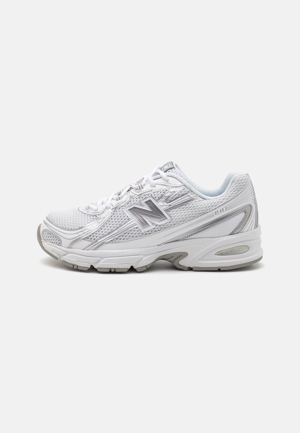 New Balance 740 White/Silver