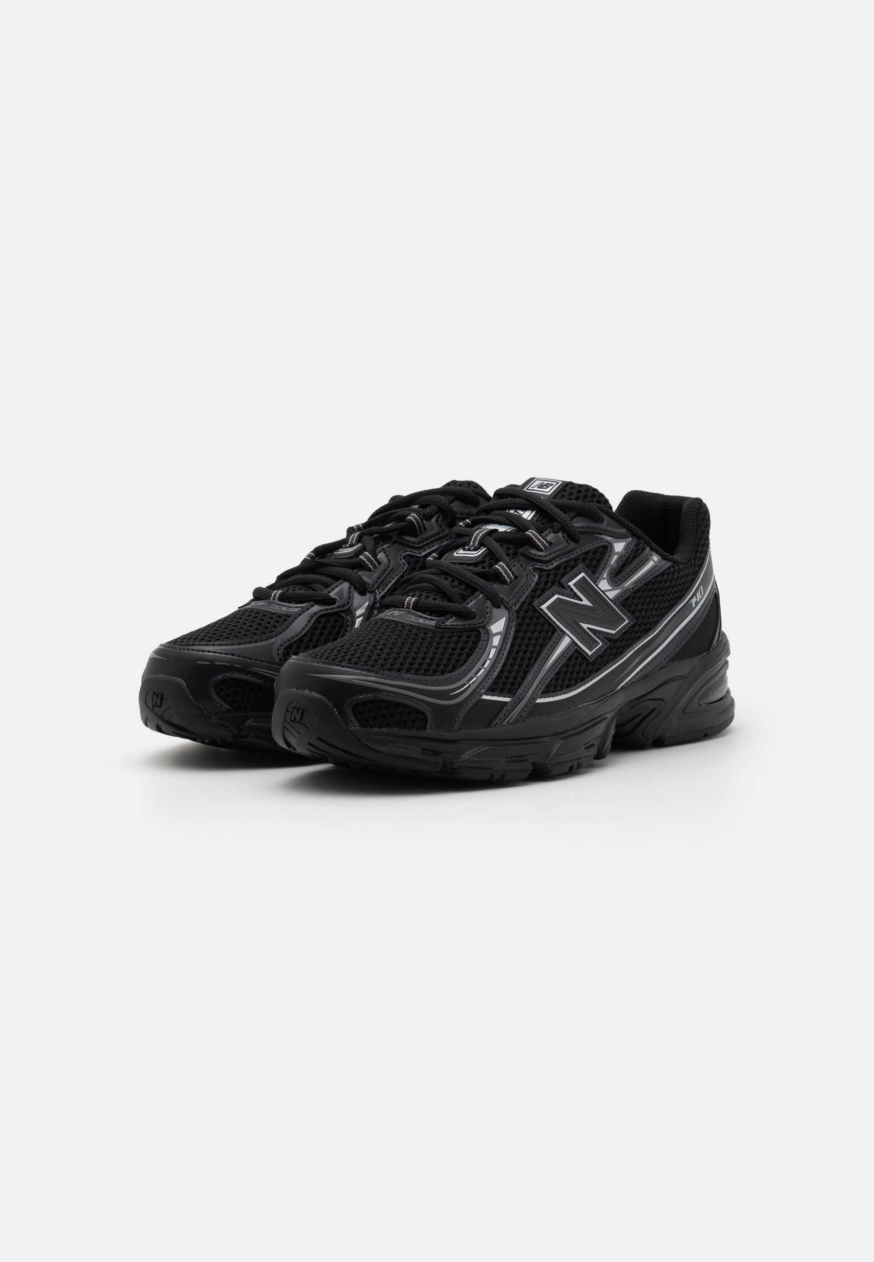 New Balance 740v2 Black Grey Silver Men's