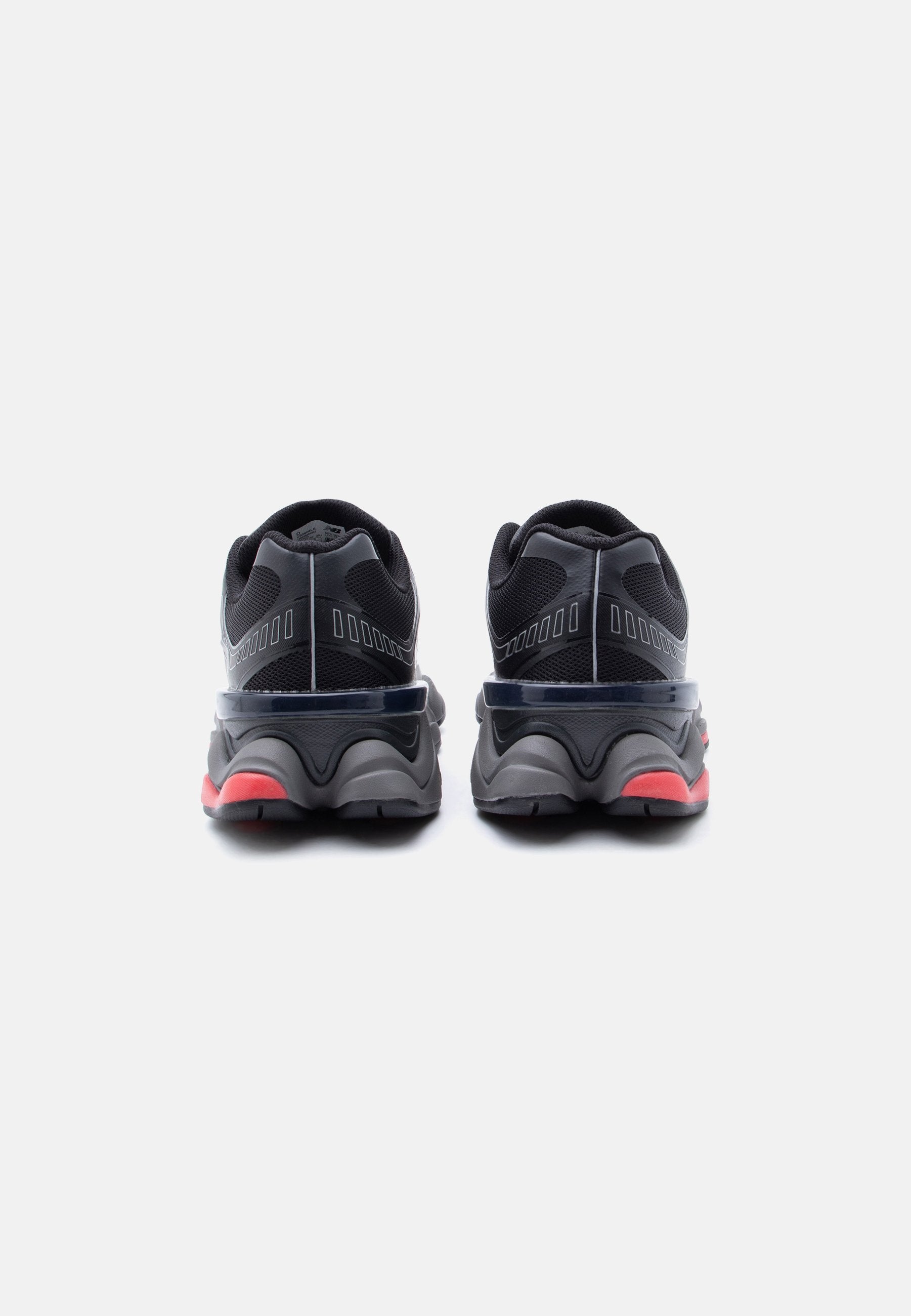 New Balance 9060 Black/Fire Cracker