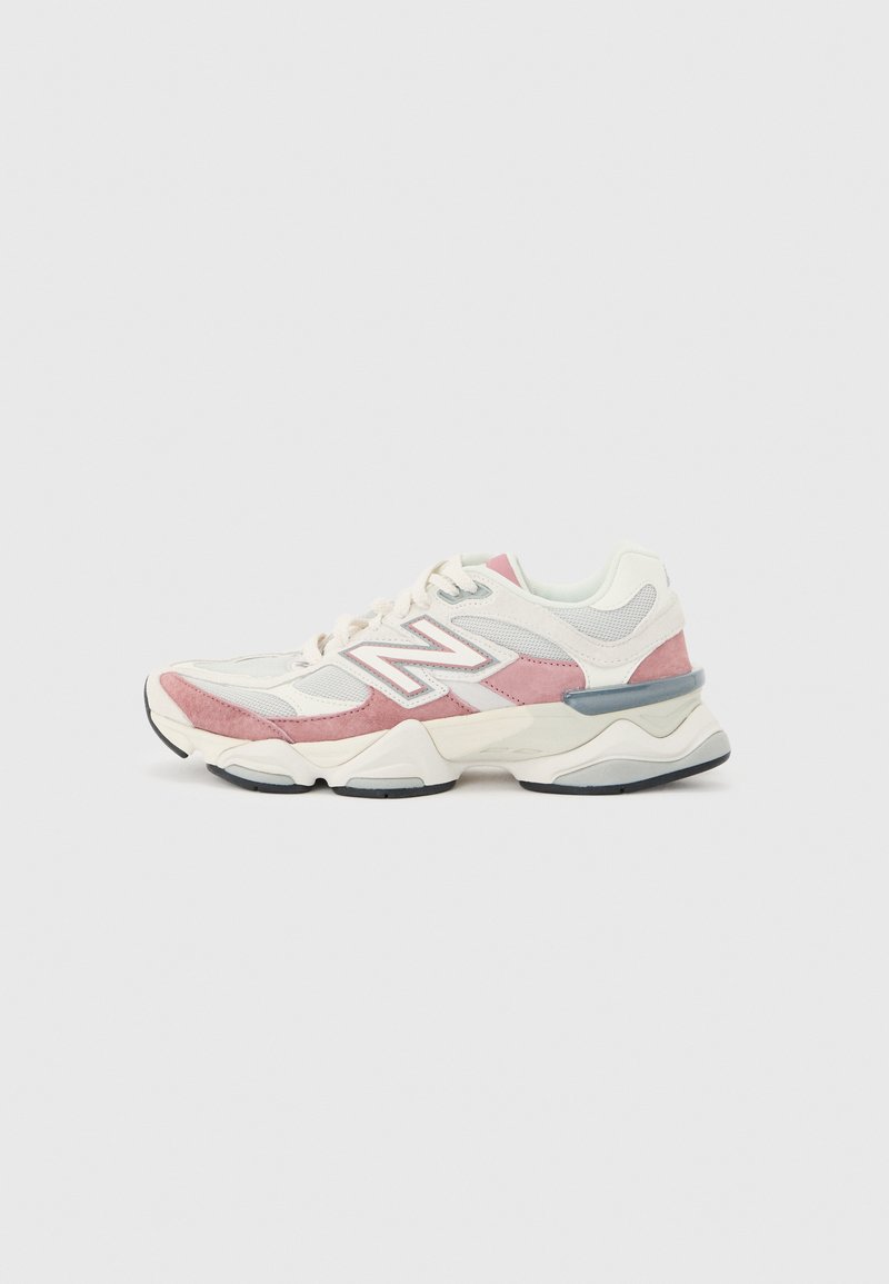 New Balance 9060 Rose Wood