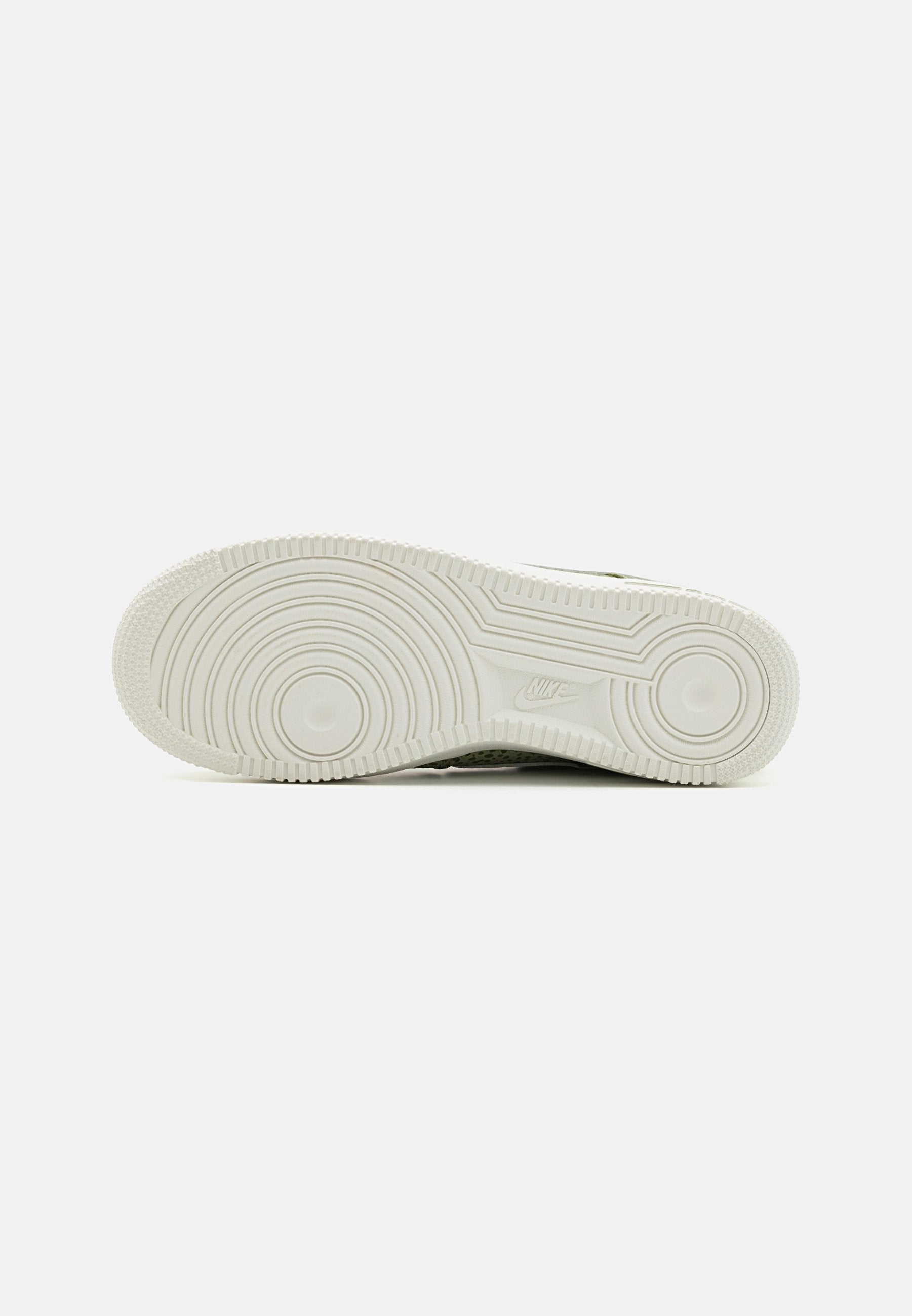 Nike Air Force 1 0 7 PRM