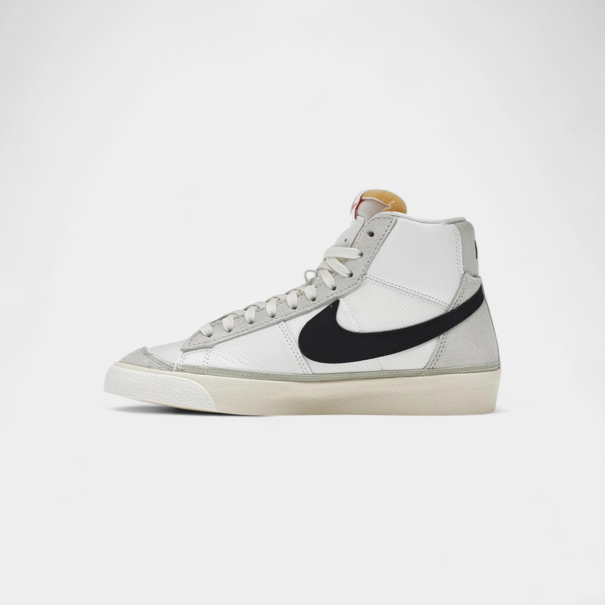 Nike Blazer Mid 77 Pro Club White Black Light Bone Summit White