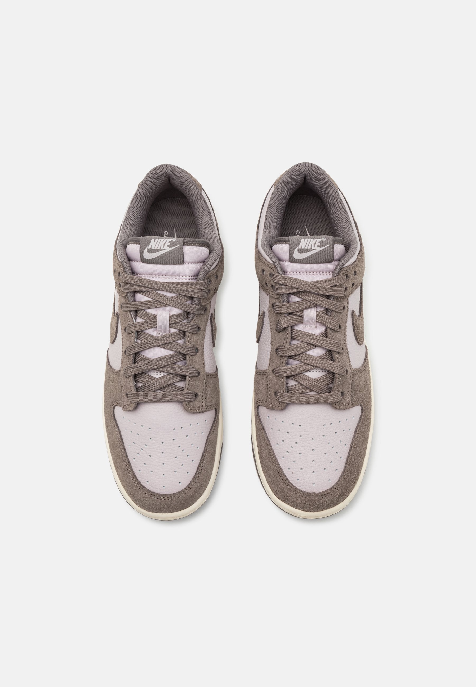 Nike Dunk Low Platinum Violet Cave Stone