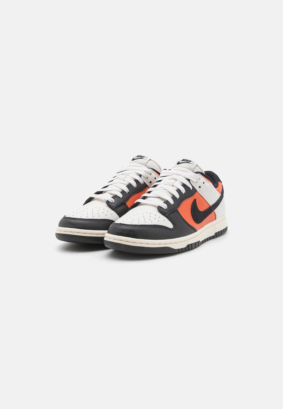 Nike Dunk Low Retro Vintage Coral