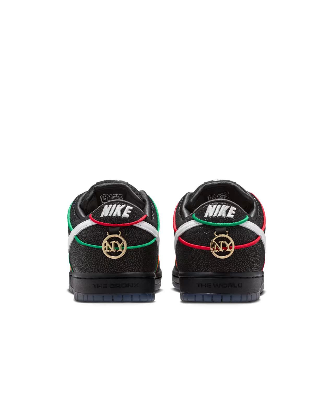 Nike SB Dunk Low Bronx Girls Skate