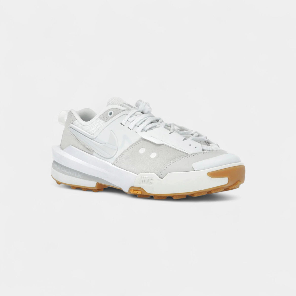 Nike x Sacai Zegamadome SP White