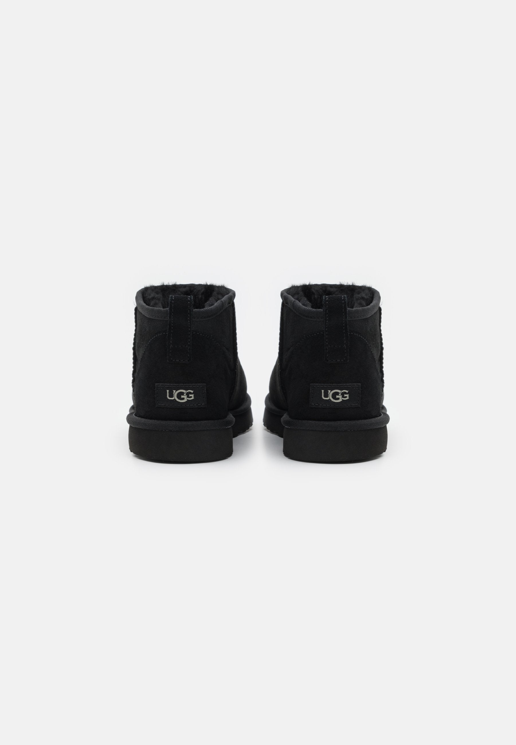 UGG Classic Ultra Mini Boot Black