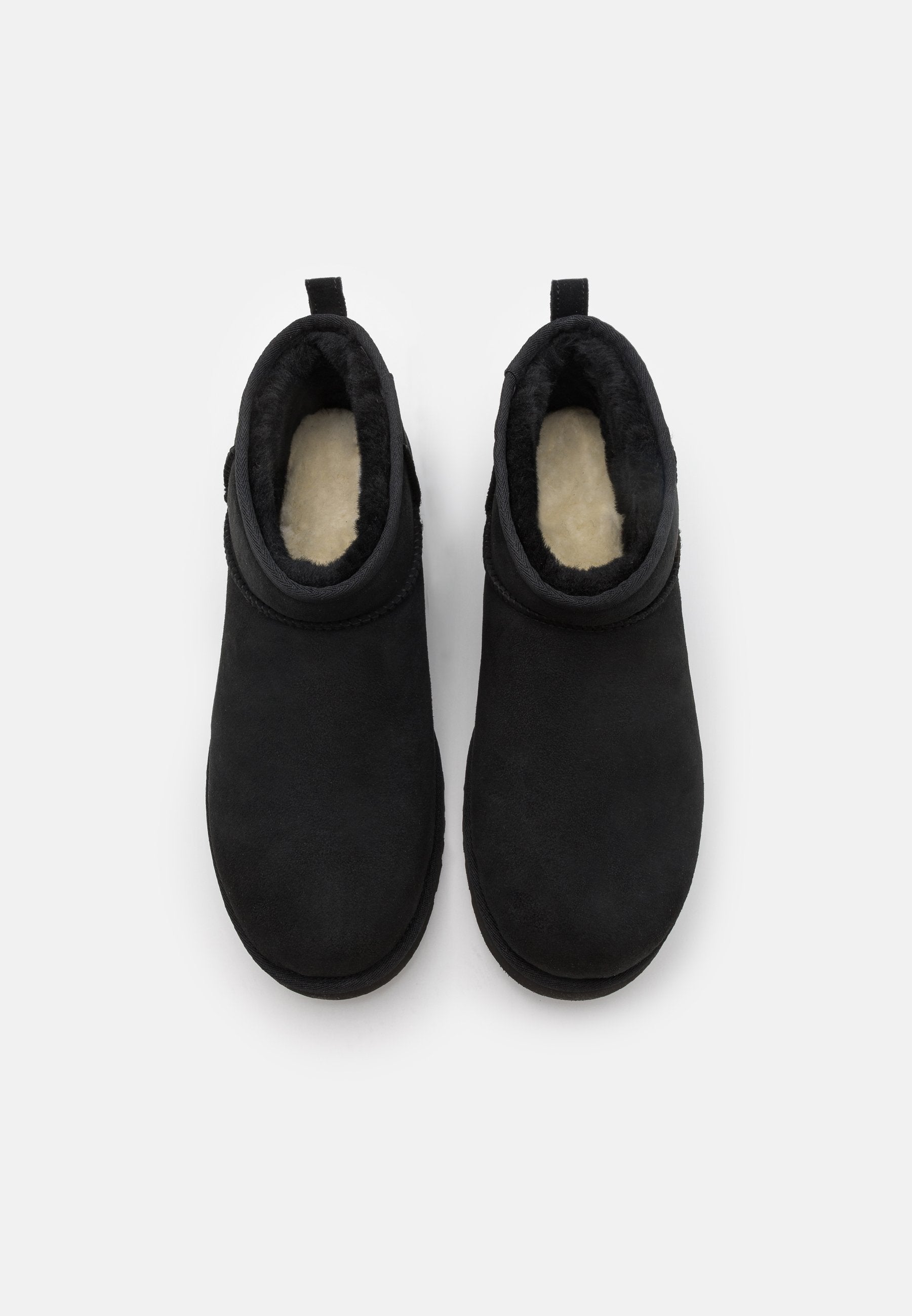 UGG Classic Ultra Mini Boot Black