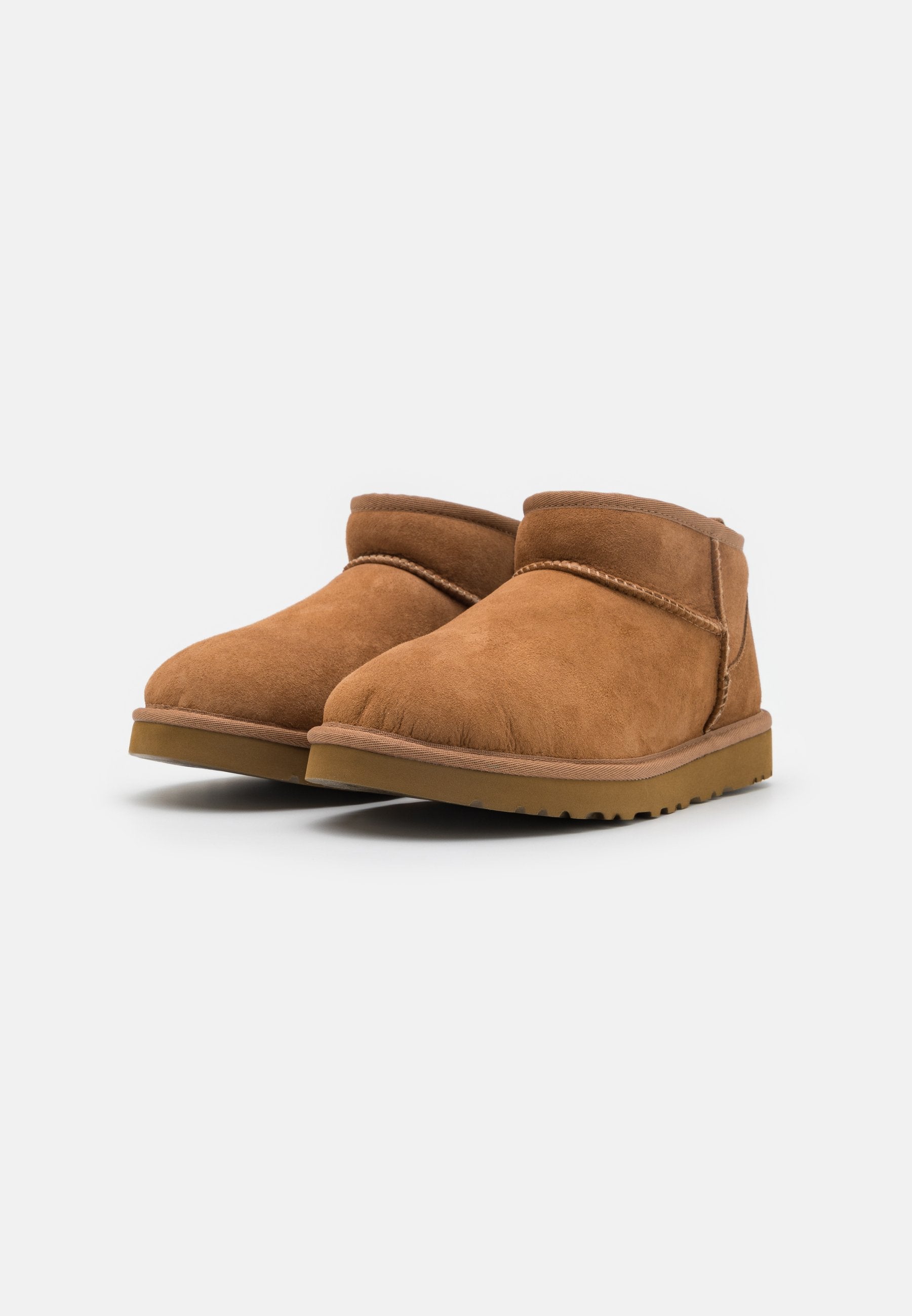 UGG Classic Ultra Mini Boot Chestnut