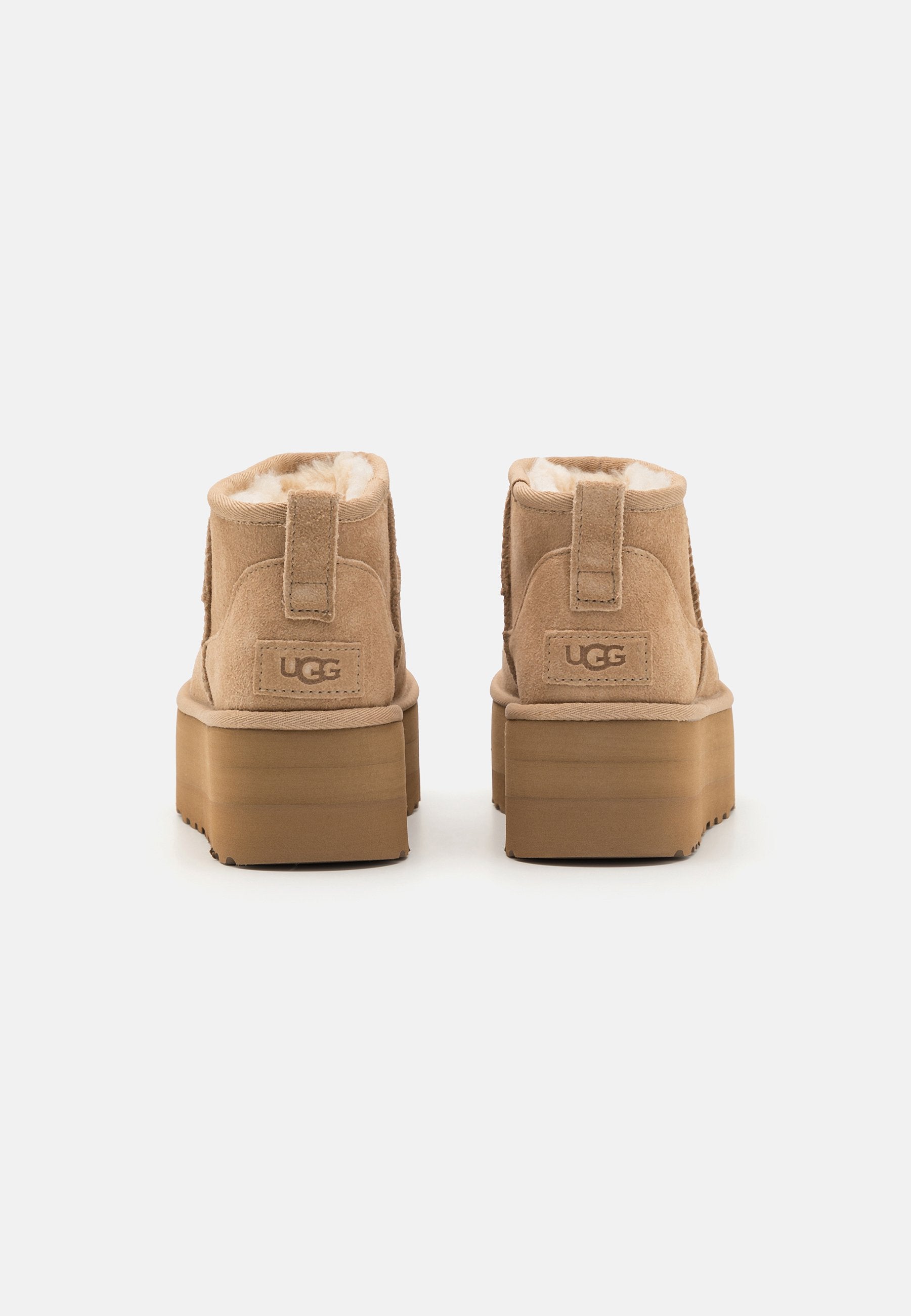 UGG Classic Ultra Mini Platform