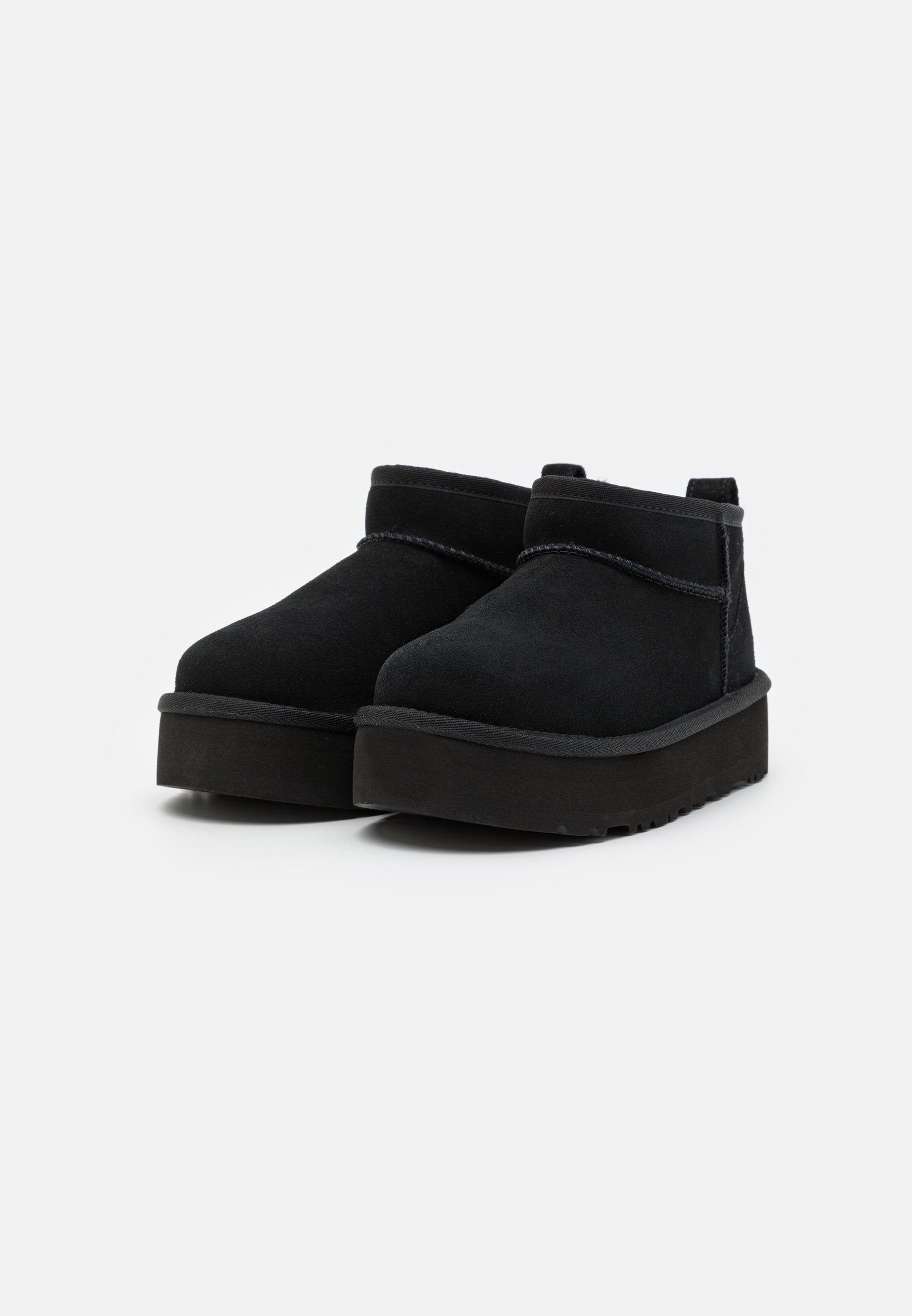 UGG Classic Ultra Mini Platform black