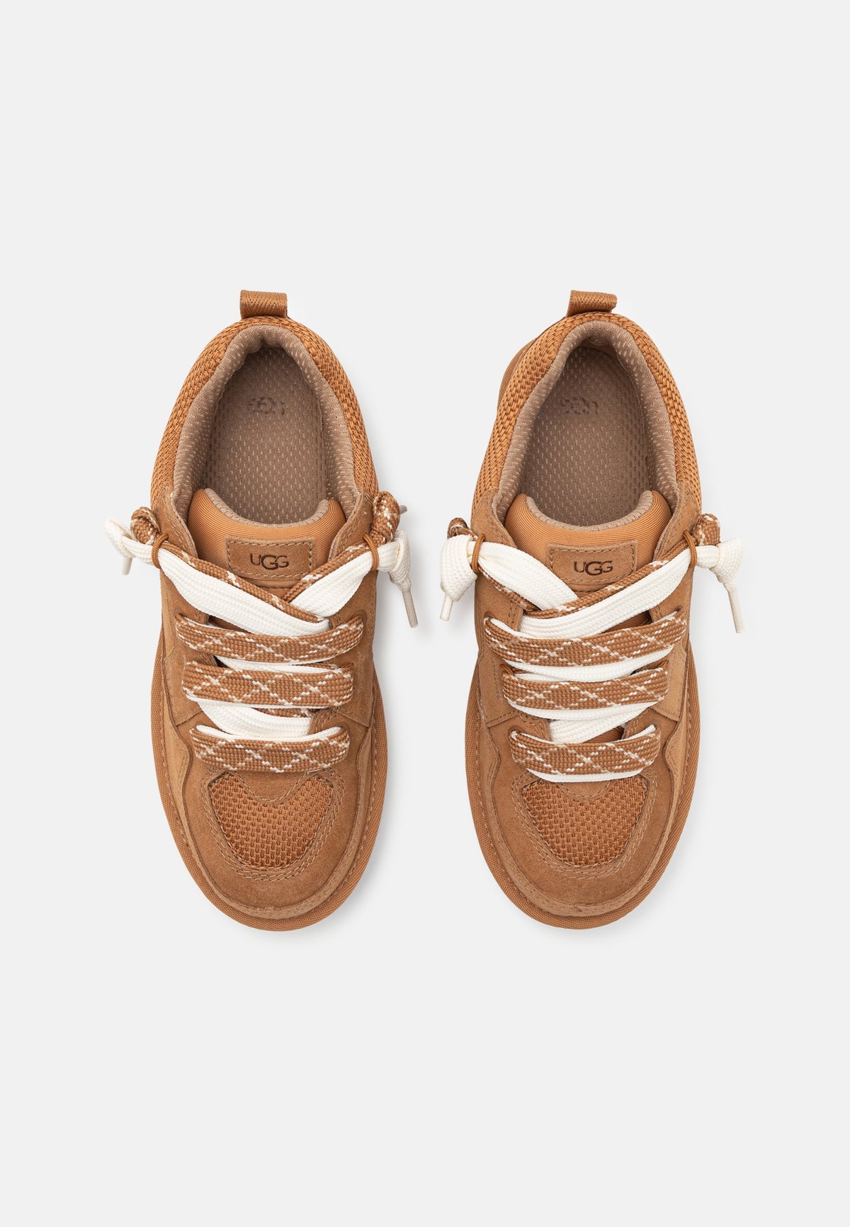 UGG Lowmel Lo Chestnut