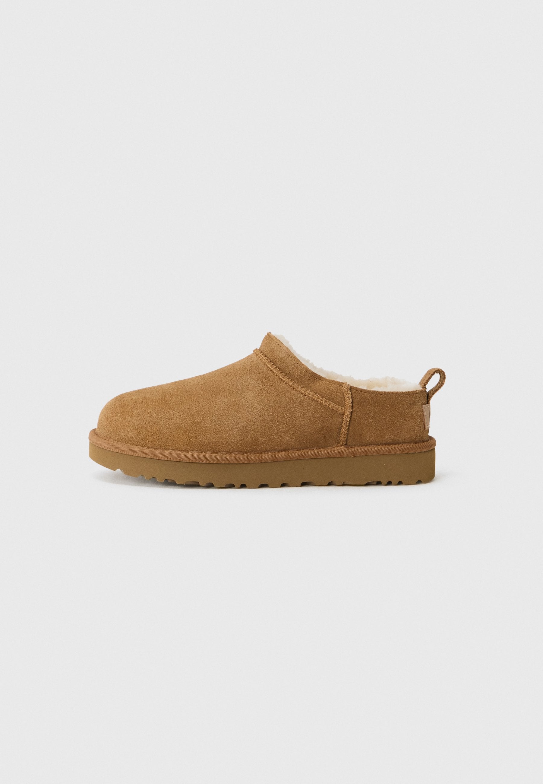 UGG W Classic Micro Chestnut