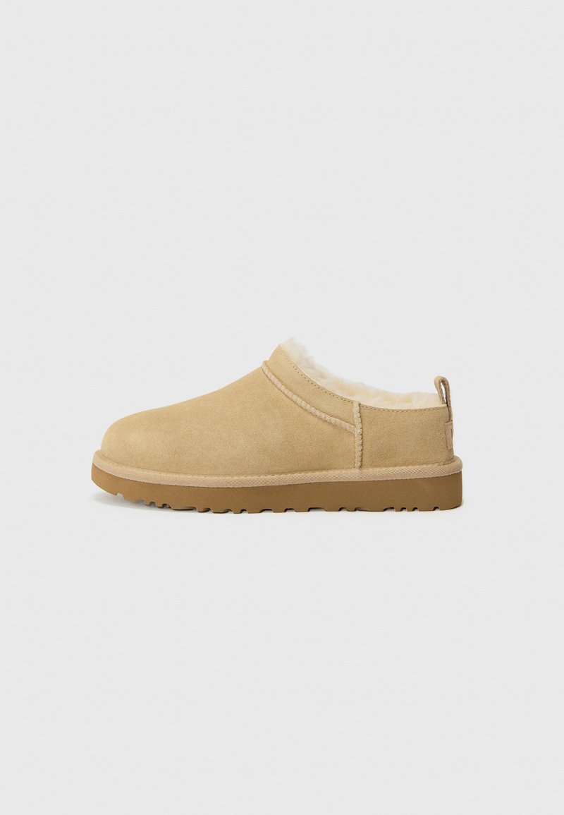 UGG W Classic Micro Sand