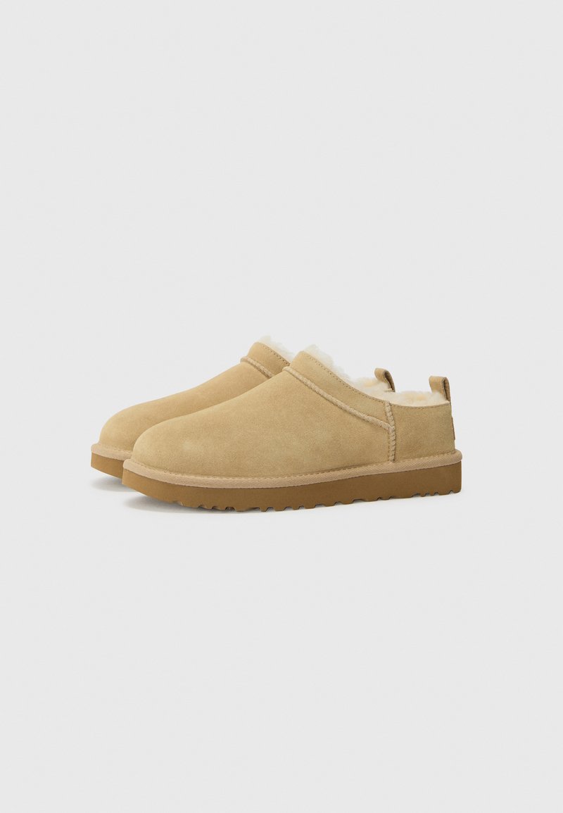 UGG W Classic Micro Sand